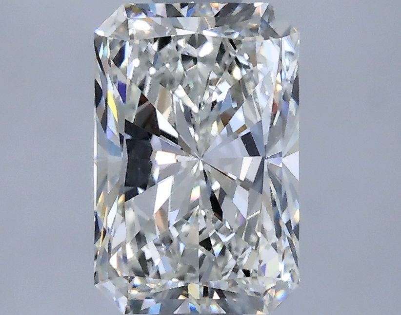 Prírodný diamant radiant,...