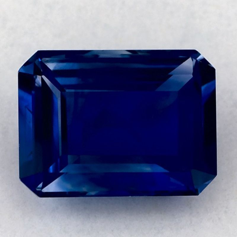 2.01 ct Sapphire
