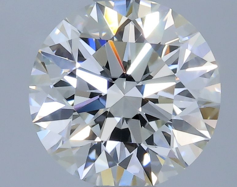 Prírodný diamant okrúhly...