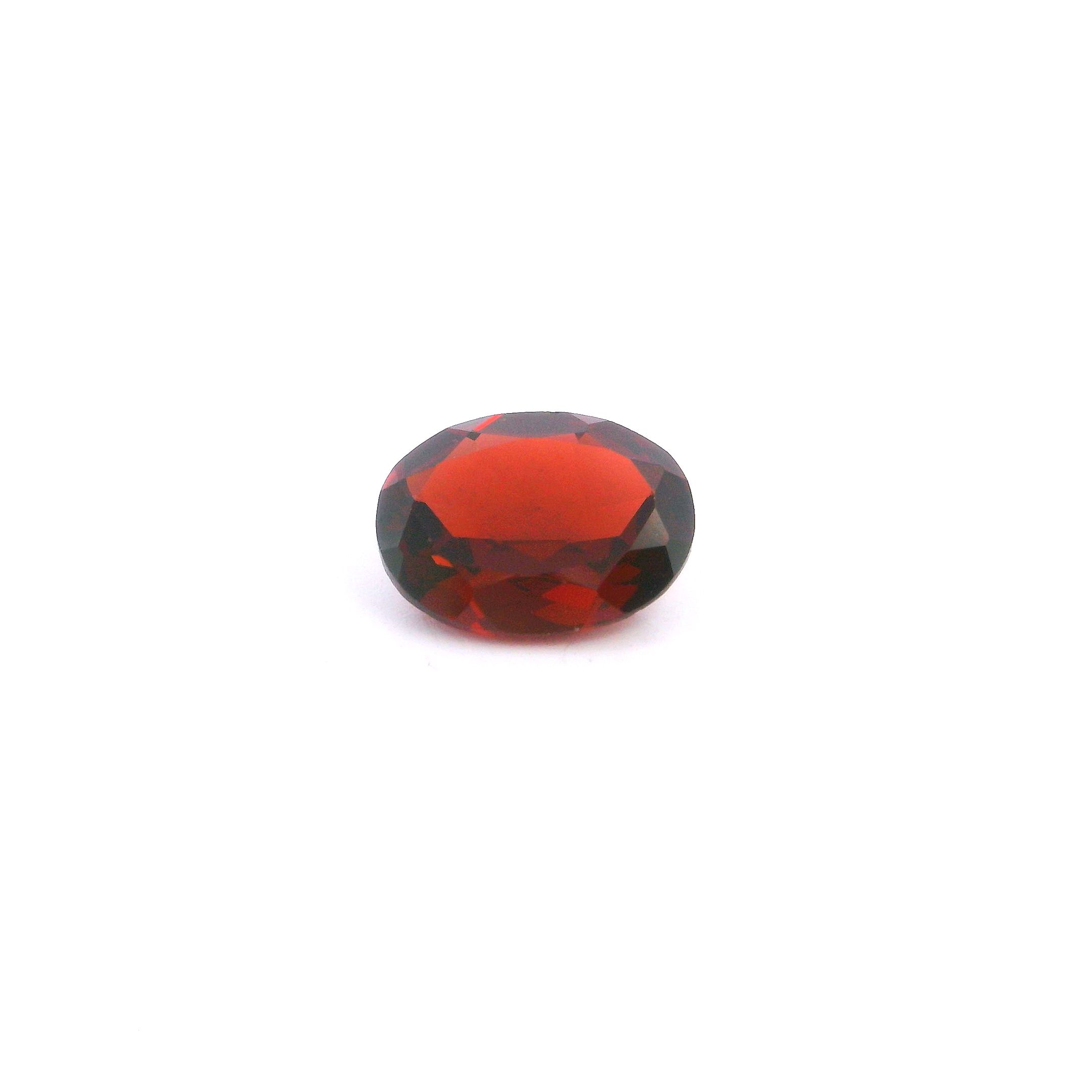 Granat 1,95 ct, czerwony, szlif owalny