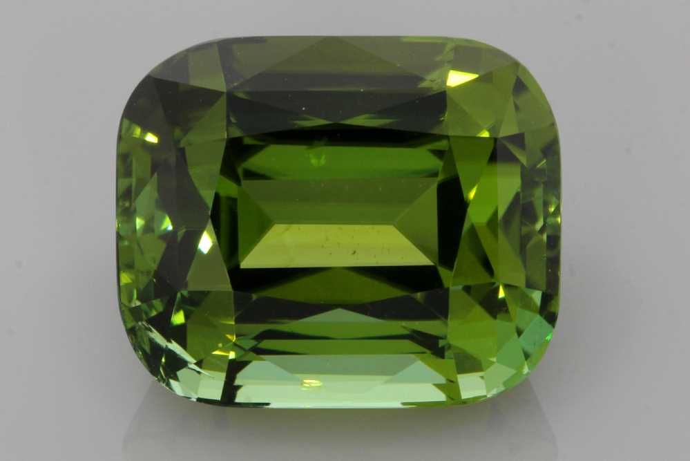 TOURMALINE FACETED 18.51ct GREEN Vivid GREEN SI REST_OF_AFRICA NONE