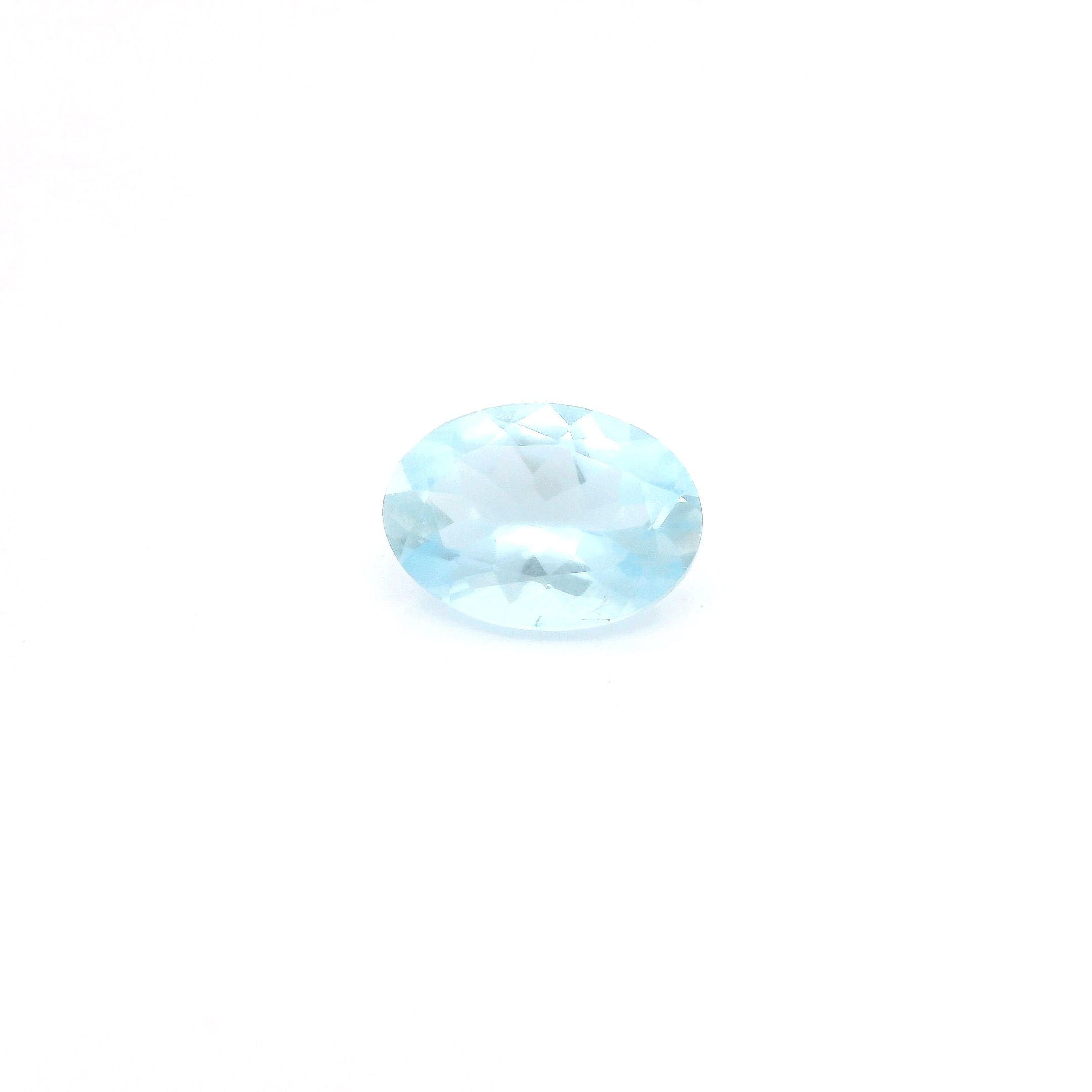 AQUAMARINE FACETED 0.69ct BLUE Light EC MOZAMBIQUE HEATED