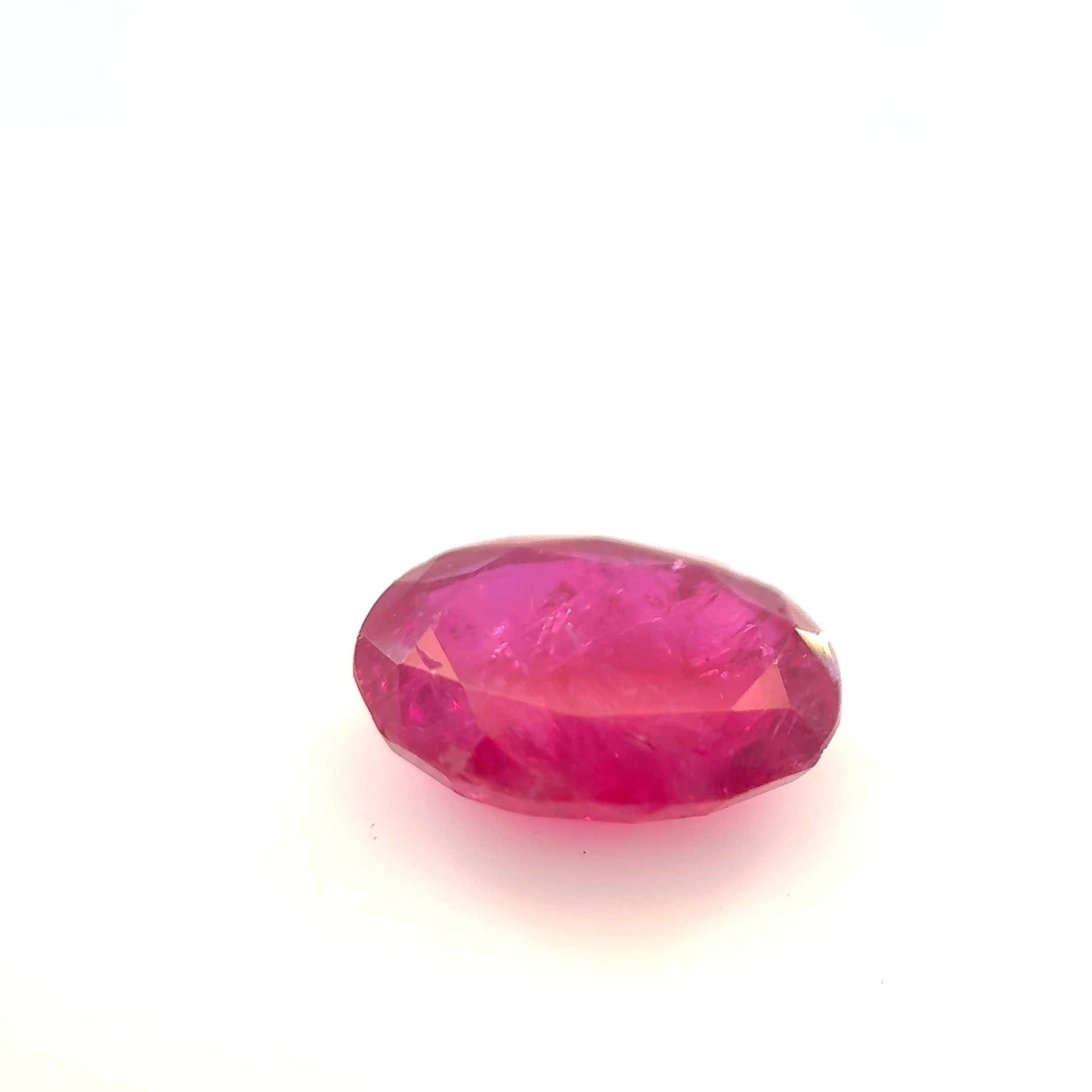 Rubin 3,08 ct, czerwony, szlif owalny