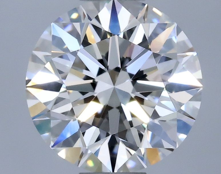 Prírodný diamant okrúhly...