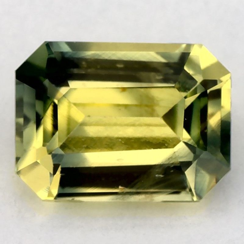 SAPPHIRE FACETED 1.2ct GREEN Green EC SRILANKA HEATED
