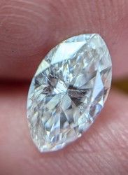 Prírodný diamant markíz,...