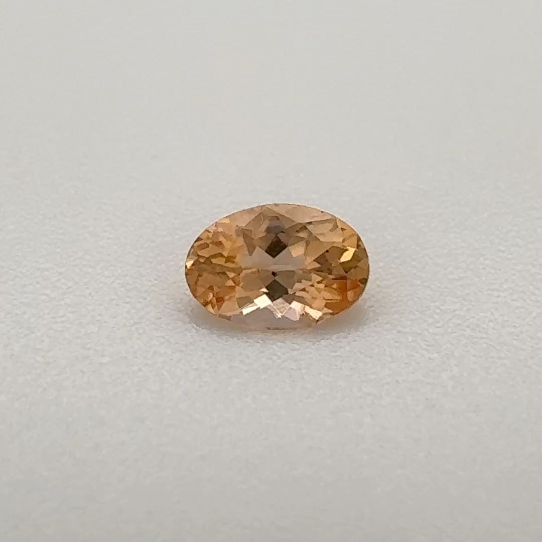 TOPAZ FACETED 0.33ct YELLOW Yellowish Orange EC BRAZIL NONE