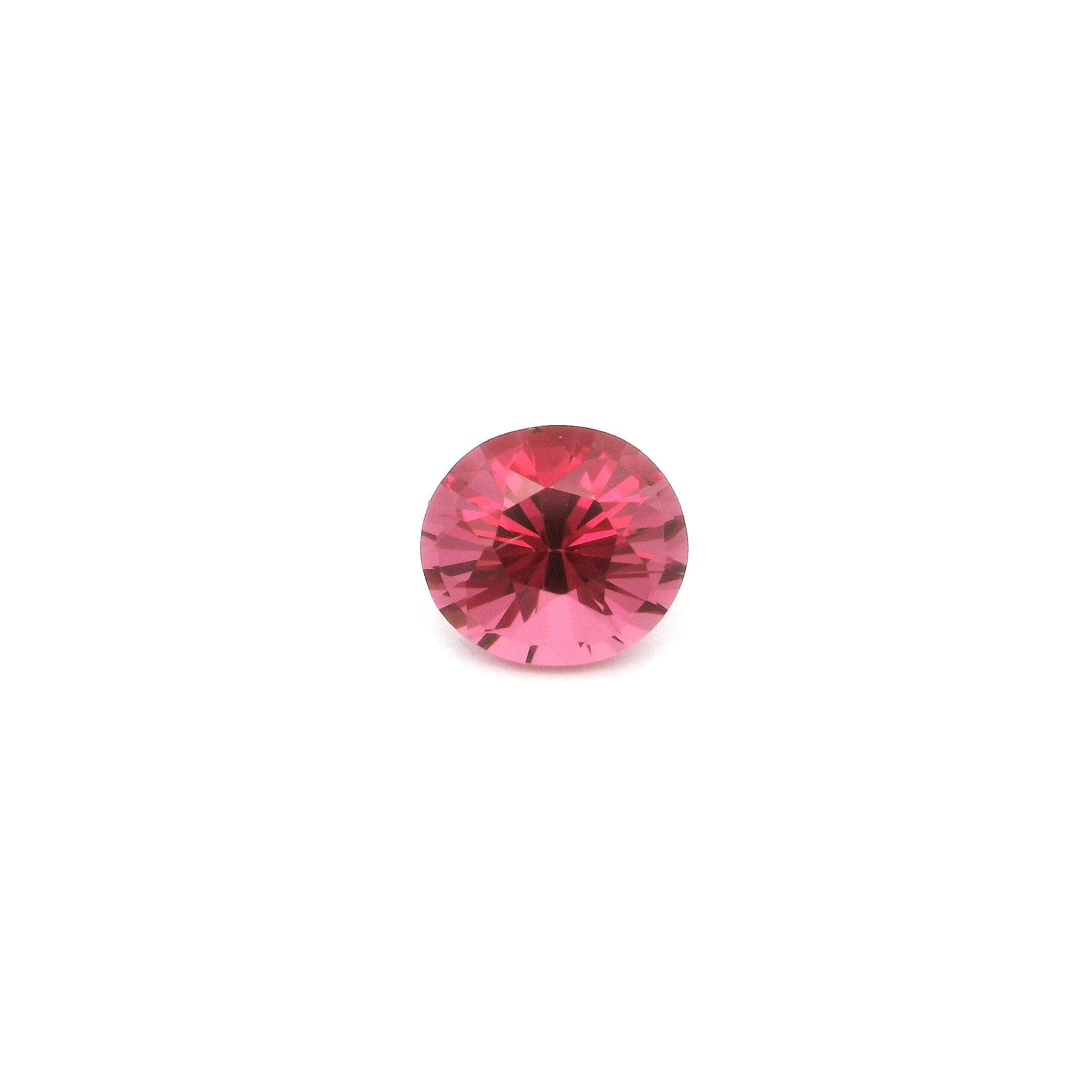 Granat 1,06 ct, różowy, szlif owalny