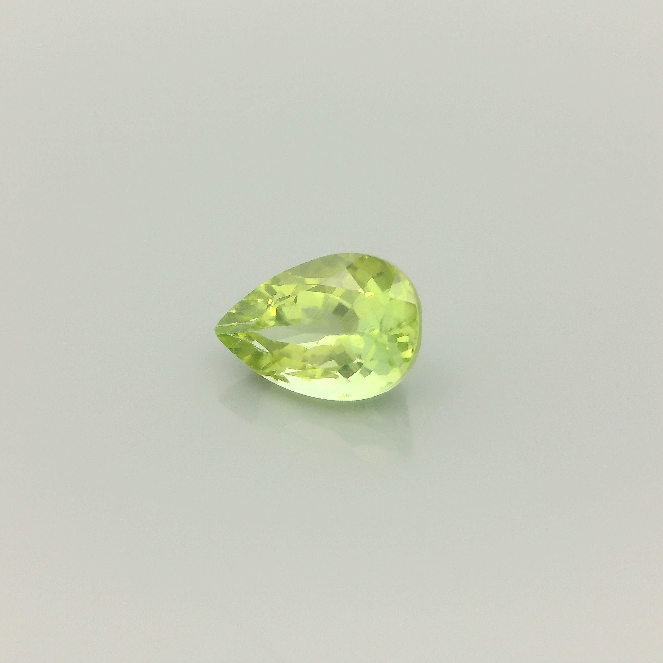 Turmalin 1,71 ct, zielony, szlif gruszka