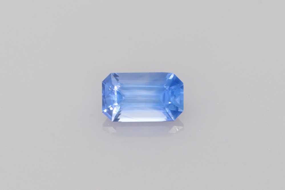 0.31 ct Sapphire