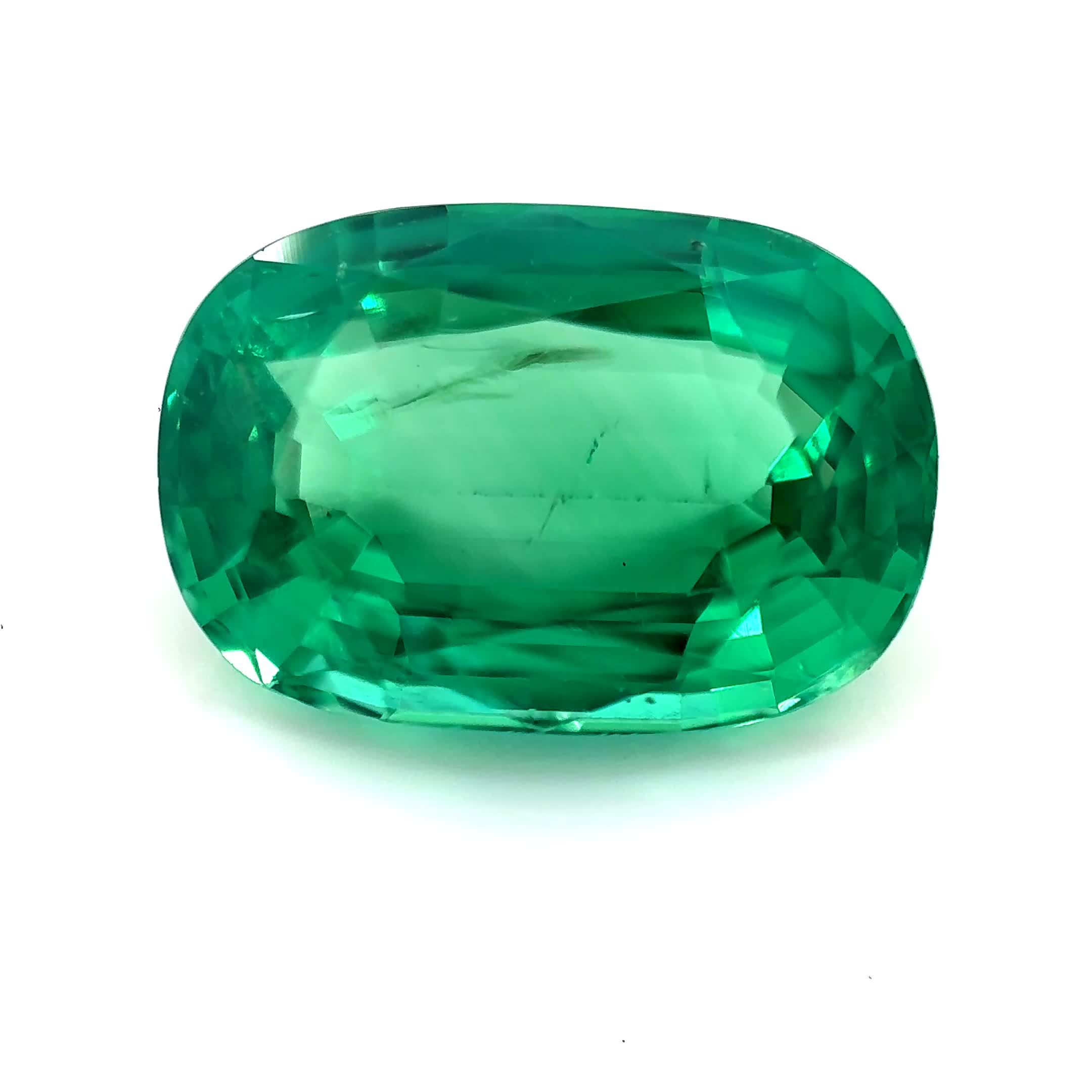 4.5 ct Oval emerald