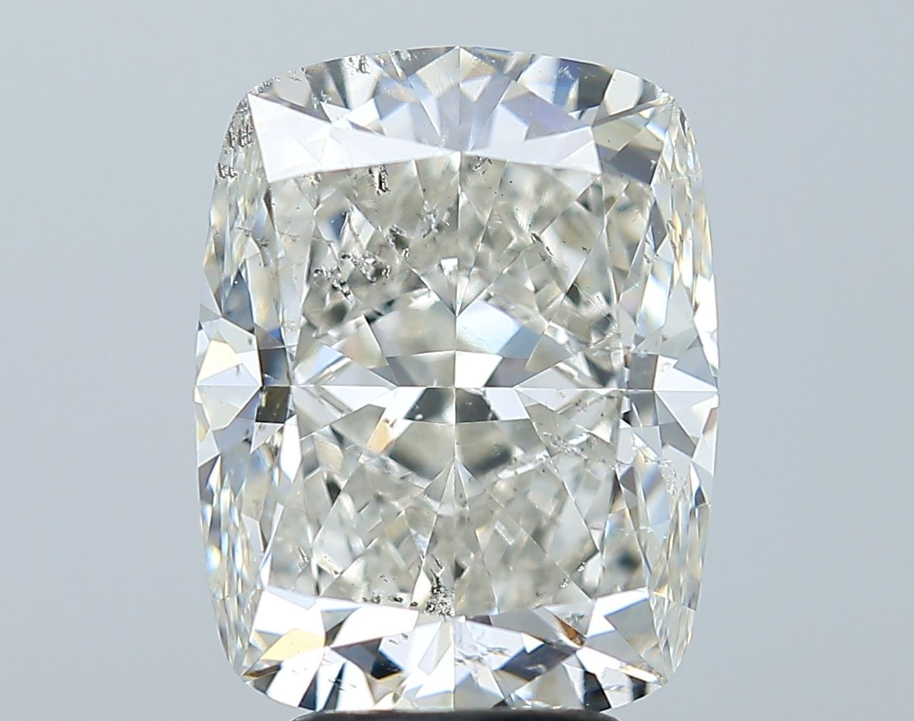 Prírodný diamant cushion,...