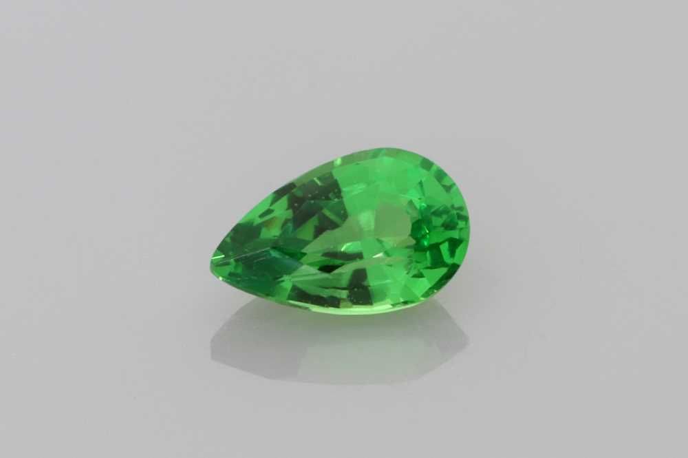 GARNET FACETED 0.75ct GREEN GREEN SI TANZANIA NONE