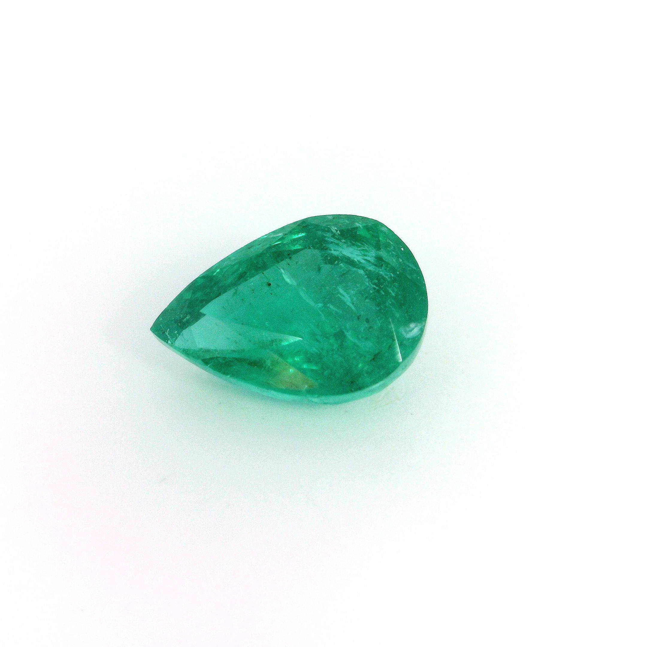 Szmaragd 2,56 ct, zielony, szlif gruszka