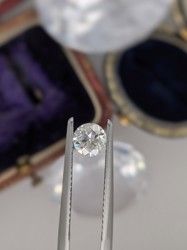 Prírodný diamant european...