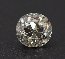 Prírodný diamant european...