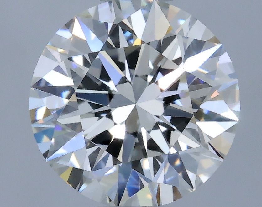 Prírodný diamant okrúhly...