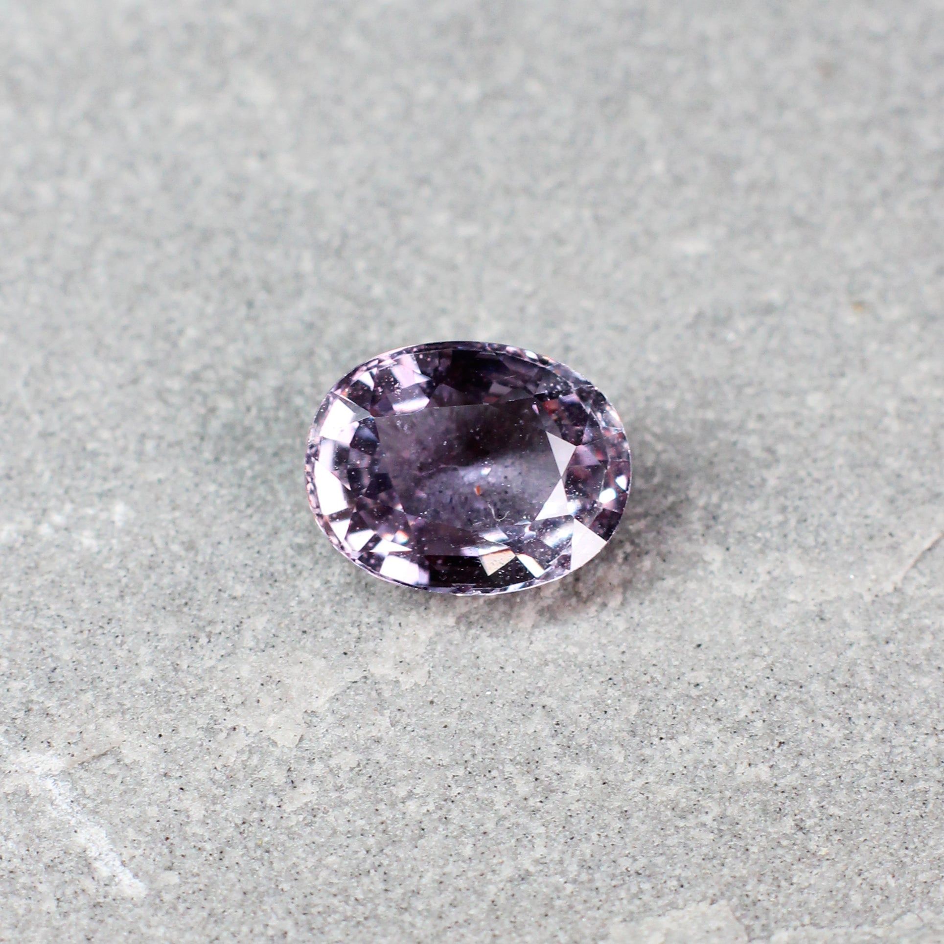 SAPPHIRE FACETED 2.54ct BI_COLOR Light EC MADAGASCAR HEATED