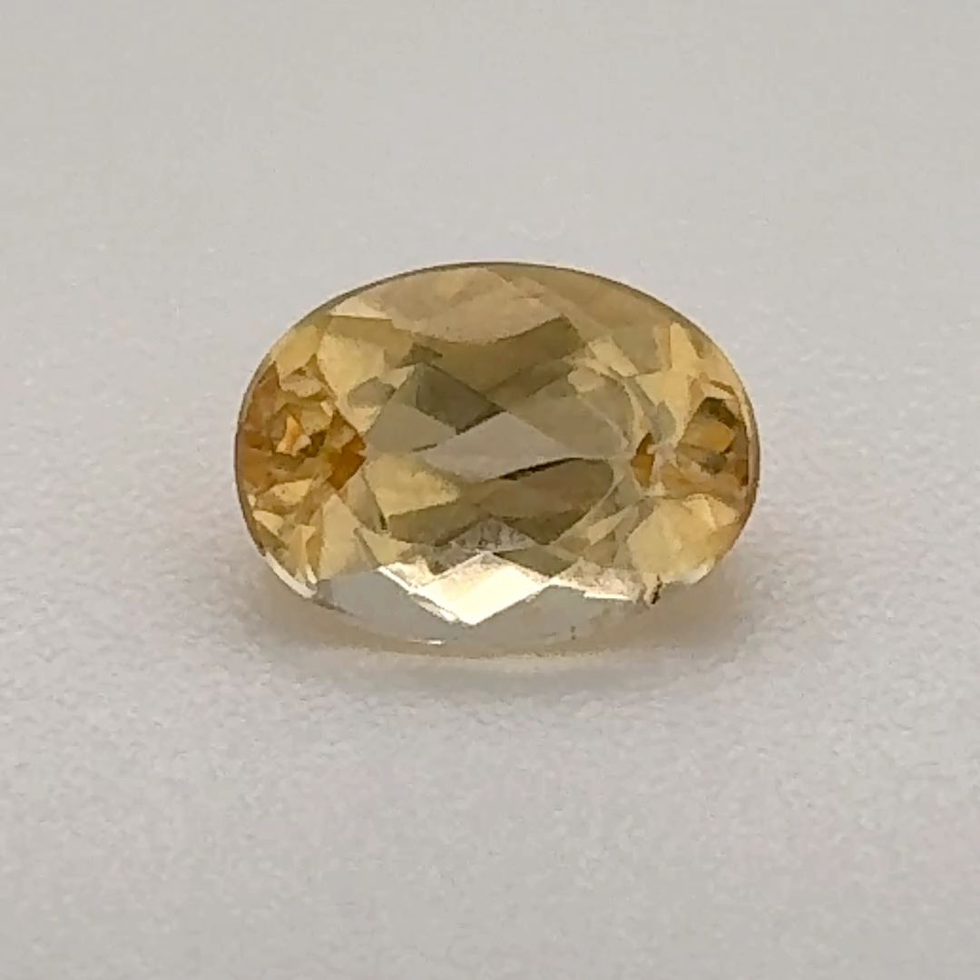0.64 ct Topaz