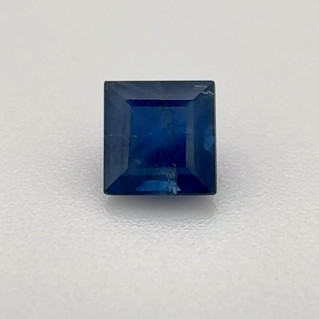 0.81 ct Sapphire