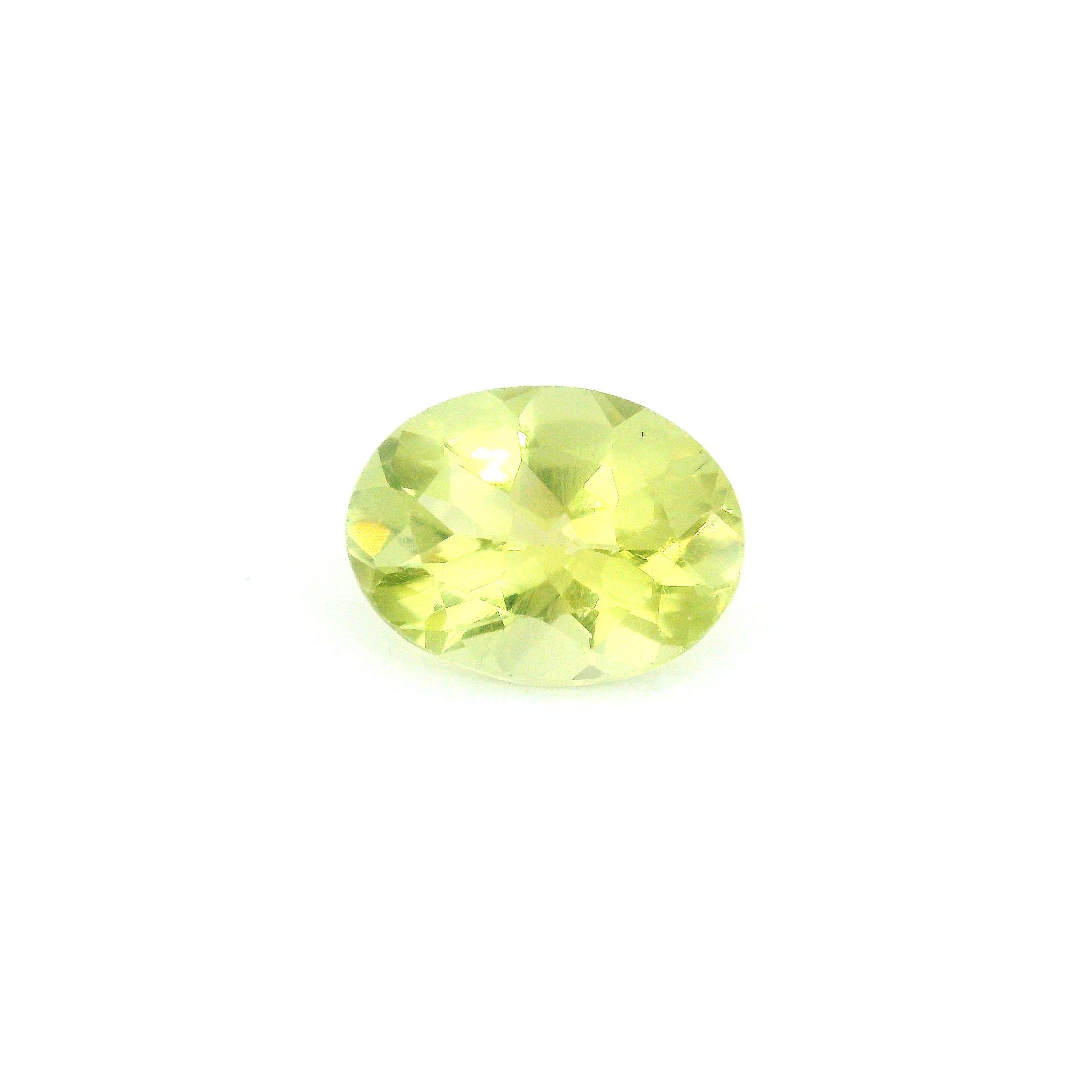 Apatyt 1,68 ct, zielony, szlif owalny