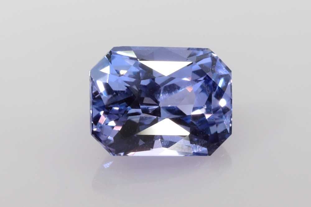 SAPPHIRE FACETED 4.35ct PURPLE Light PURPLE SI SRILANKA NONE