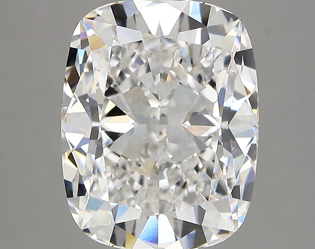 CUSHION MODIFIED 5.64ct E VVS2 – EX EX NON