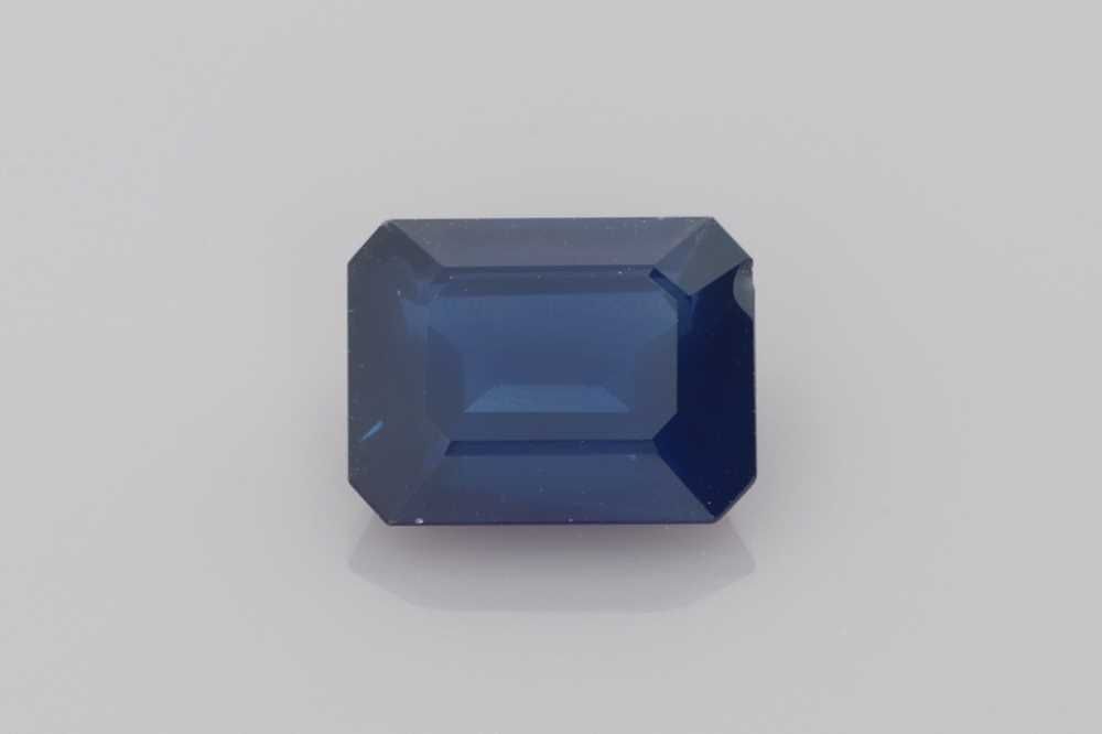2.77 ct Sapphire