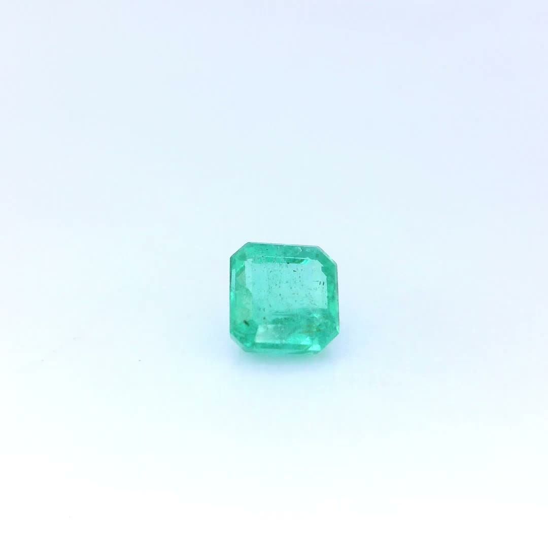 0.77 ct Emerald