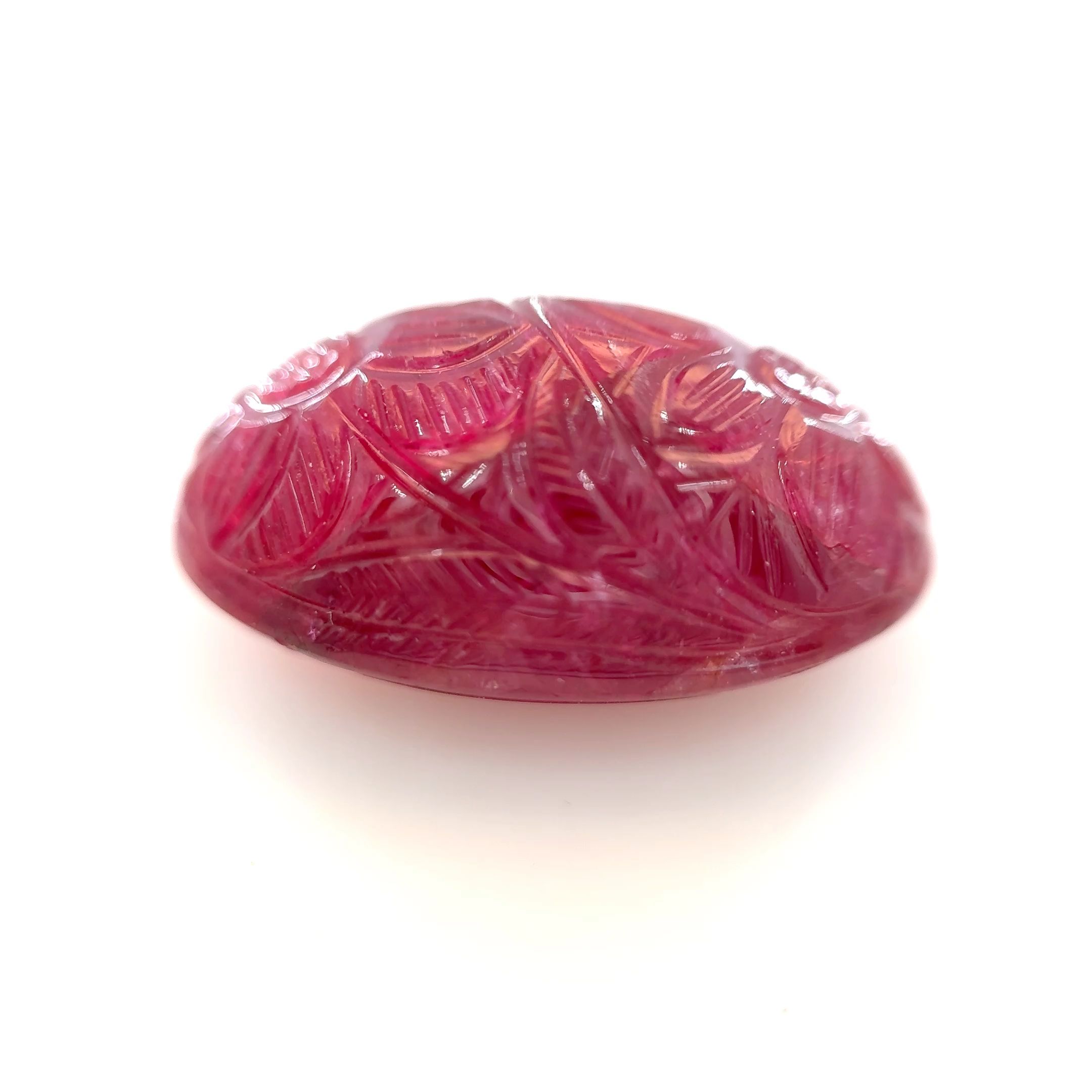 Rubin 25,48 ct, czerwony, kaboszon
