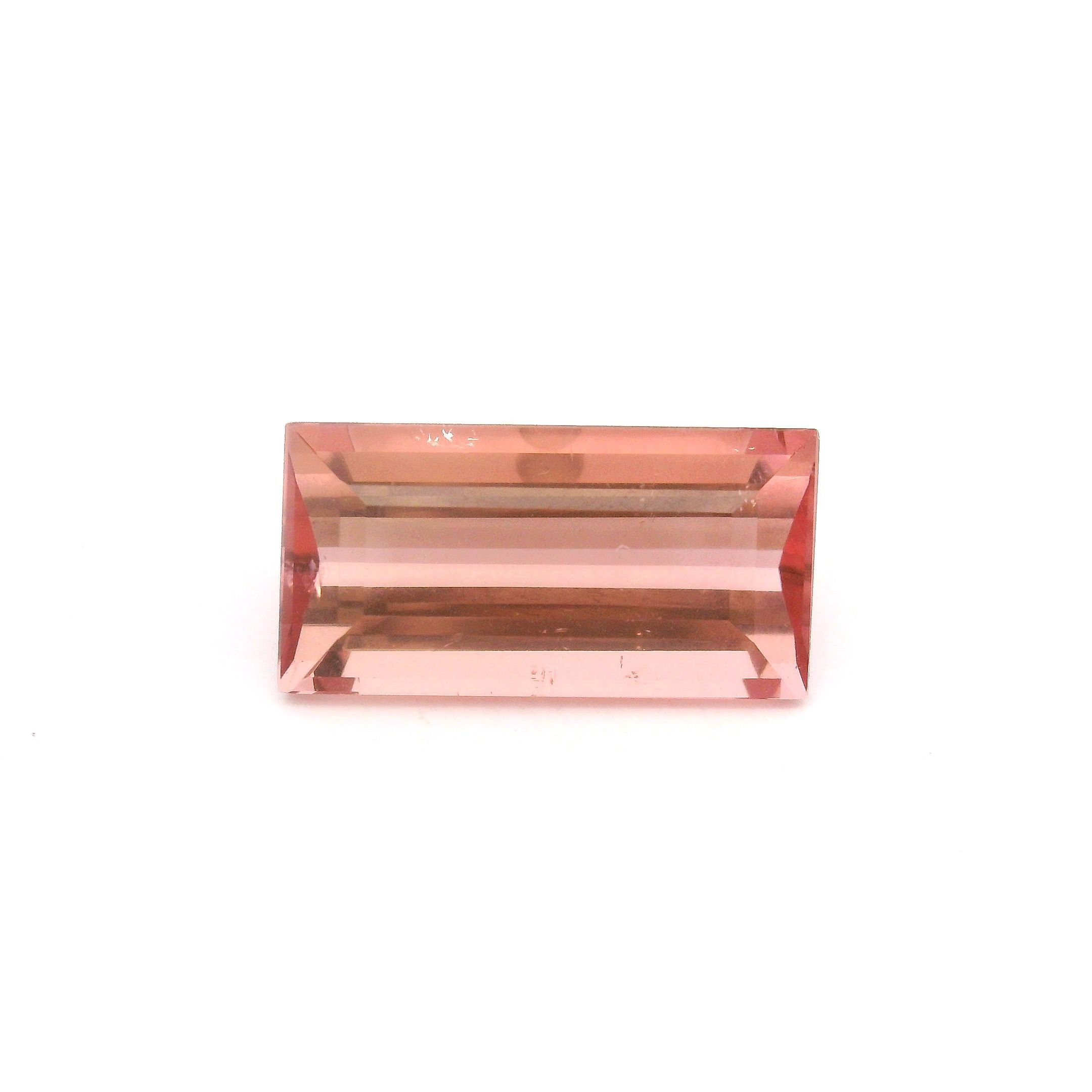 2.95 ct Rectangular tourmaline