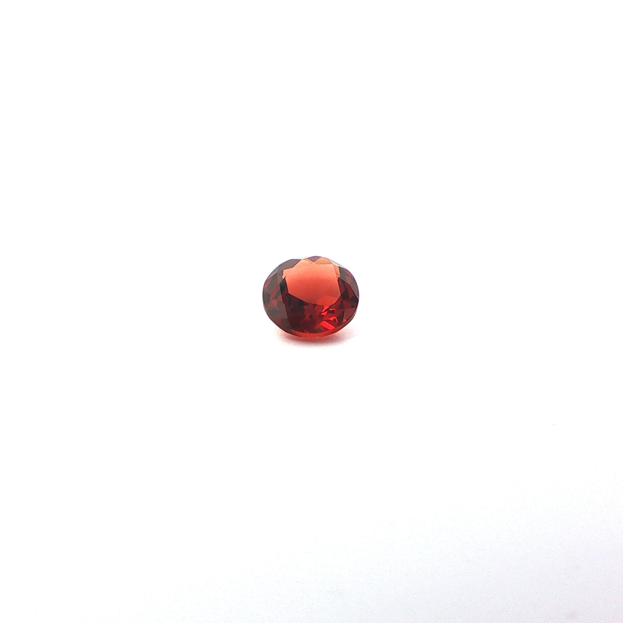 Granat 1,41 ct, czerwony, szlif okrągły