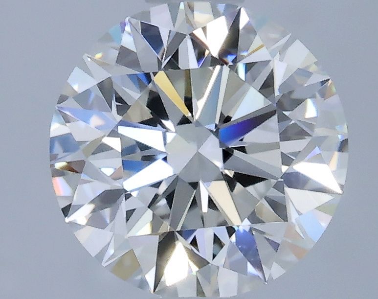 Prírodný diamant okrúhly...