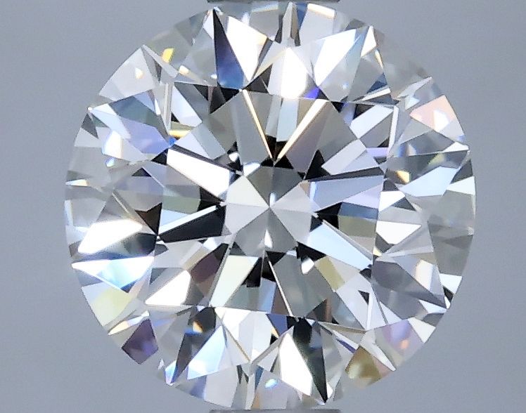 Prírodný diamant okrúhly...