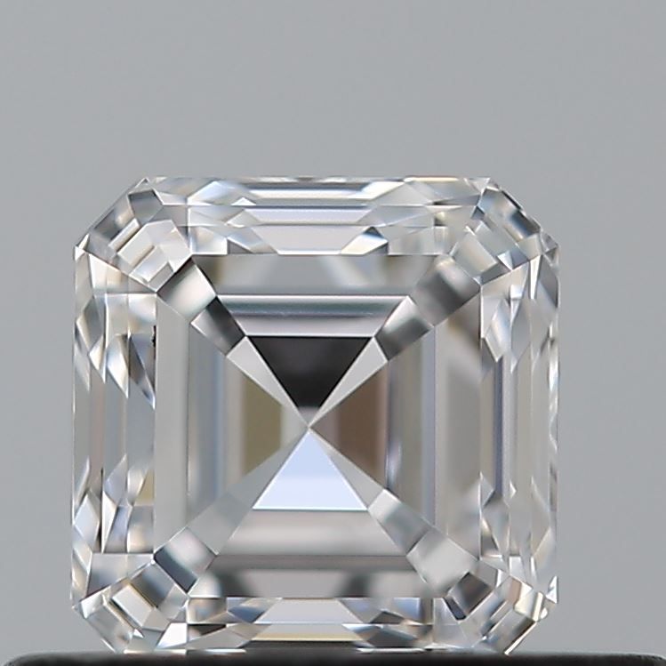 Prírodný diamant štvorcový...