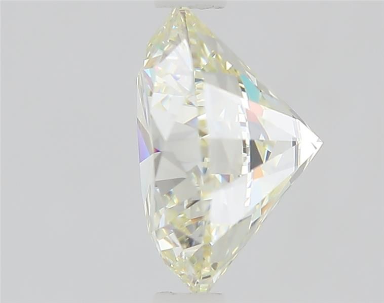 Prírodný diamant okrúhly...