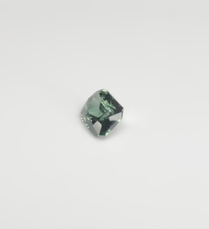 Szafir 1,70 ct, zielony, szlif ośmiokątny