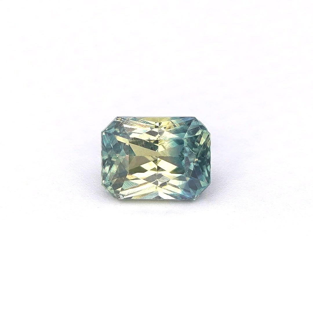 1.06 ct Sapphire