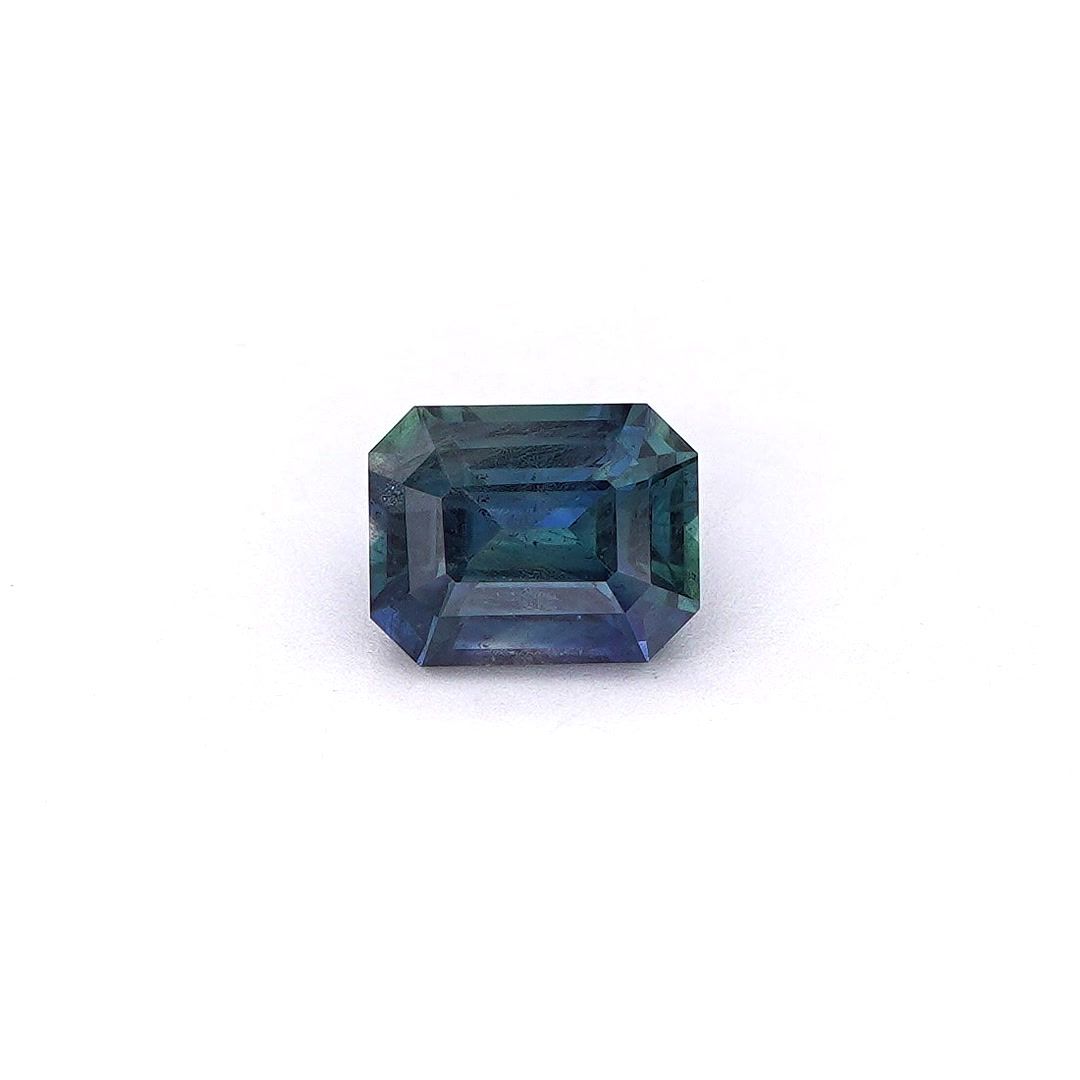 0.77 ct Sapphire