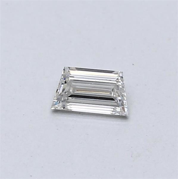 0.19ct TRAPEZOID Diamond