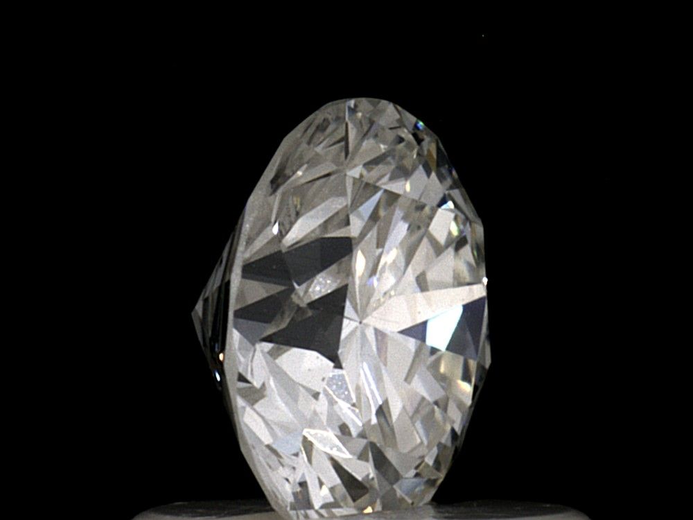 Prírodný diamant briolette,...