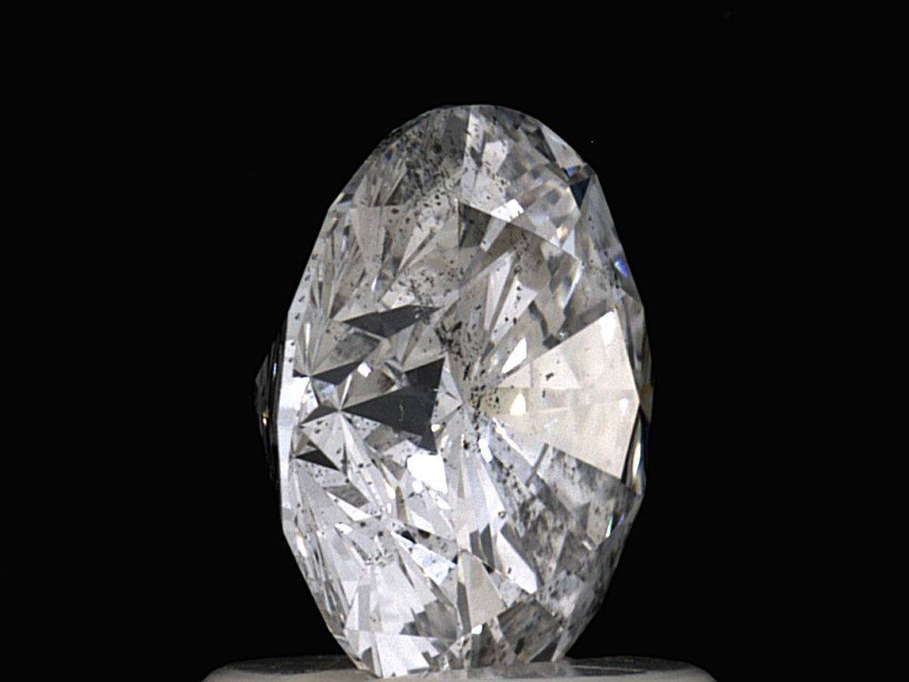 Prírodný diamant briolette,...