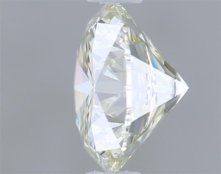 Prírodný diamant okrúhly...