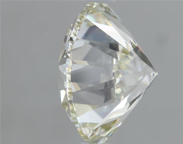 Prírodný diamant okrúhly...