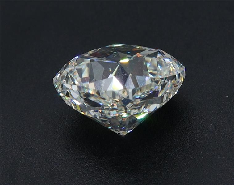 Prírodný diamant cushion,...