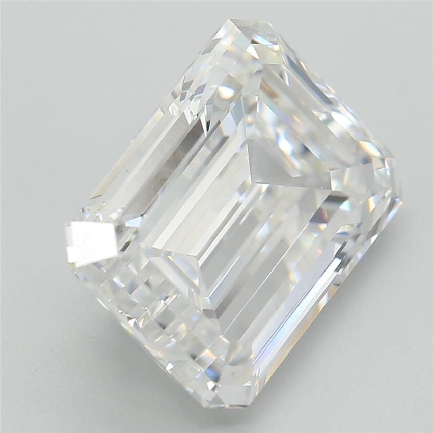 3.19-carat emerald diamond with E color, null cut, and VS1 clarity.