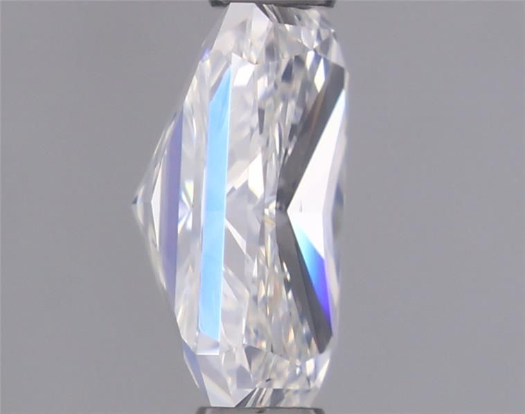 Prírodný diamant radiant,...