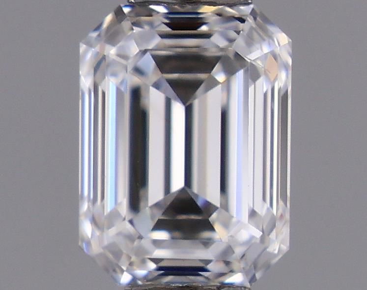 Prírodný diamant emerald,...