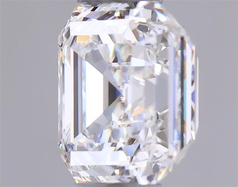 Prírodný diamant asscher,...