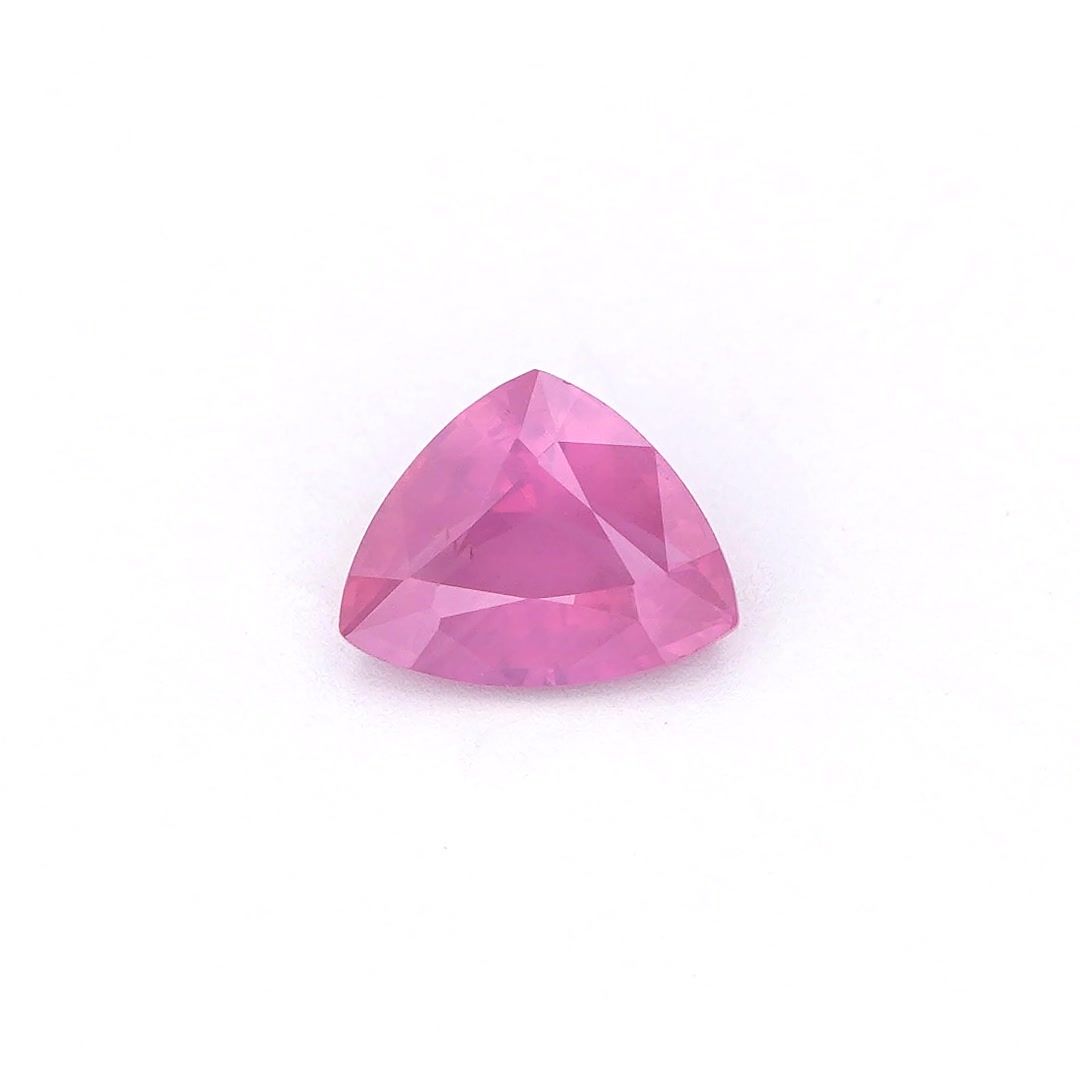 0.73 ct Sapphire